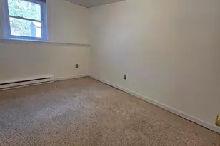 204 Bourne St, Palmer, MA 01080 - Photo 15