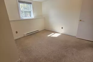 204 Bourne St, Palmer, MA 01080 - Photo 13