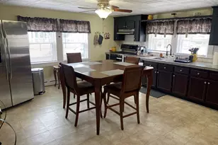 260 Lawrence, New Bedford, MA 02745 - Photo 5