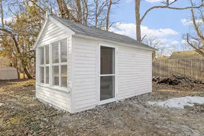 328 Oxford St N, Auburn, MA 01501 - Photo 25