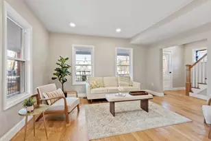 328 Oxford St N, Auburn, MA 01501 - Photo 9