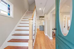 328 Oxford St N, Auburn, MA 01501 - Photo 3