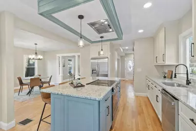 328 Oxford St N, Auburn, MA 01501 - Photo 15