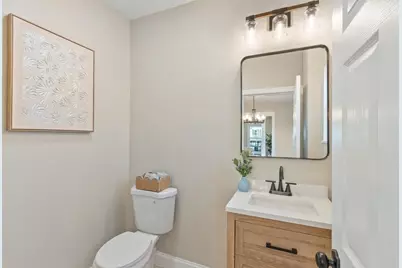 328 Oxford St N, Auburn, MA 01501 - Photo 17