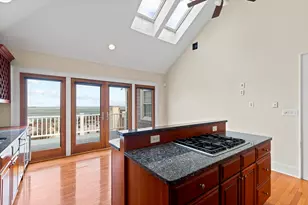 9 Sever St, Plymouth, MA 02360 - Photo 15