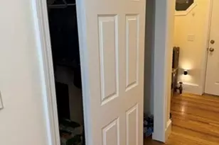 8 Benson St, Boston, MA 02135 - Photo 15