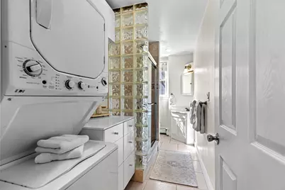 245 W 5th St #2, Boston, MA 02127 - Photo 7