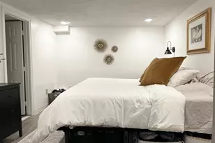 390 Riverway, Boston, MA 02115 - Photo 5