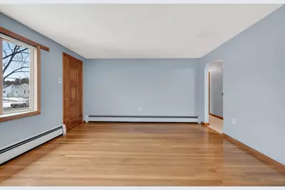 5 Crestwood Cir, Lawrence, MA 01843 - Photo 15