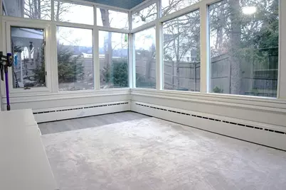 44 Rolling Ln, Newton, MA 02467 - Photo 5