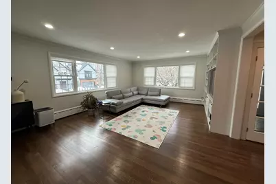 44 Rolling Ln, Newton, MA 02467 - Photo 3