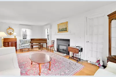 141 Longfellow Dr, Longmeadow, MA 01106 - Photo 15