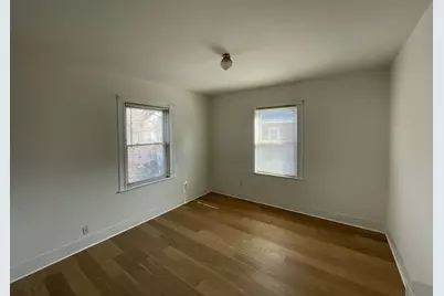 34 Channing St #2, Newton, MA 02458 - Photo 15