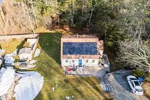 233 Pinecrest Beach Dr, Falmouth, MA 02536 - Photo 3