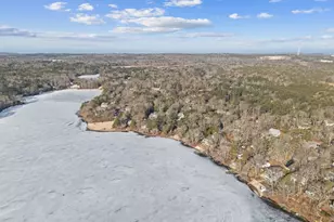 233 Pinecrest Beach Dr, Falmouth, MA 02536 - Photo 31