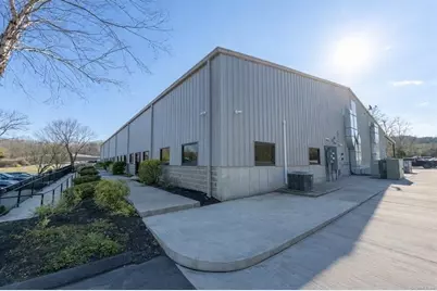 13 West Parkway #A, Plainfield, CT 06374 - Photo 5