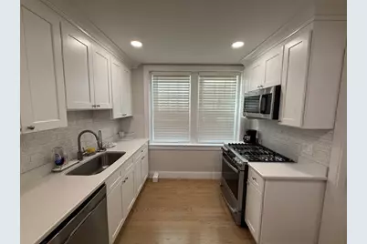 2031 Commonwealth #10, Boston, MA 02135 - Photo 11