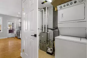 131 Cottage St, Boston, MA 02128 - Photo 5