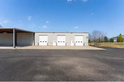 13 West Parkway #B, Plainfield, CT 06374 - Photo 5