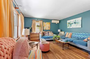 38 Garnet St, Worcester, MA 01607 - Photo 5