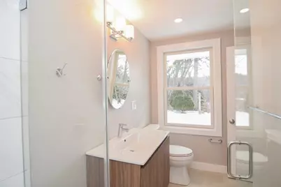 27 Fenway Dr, Framingham, MA 01701 - Photo 9