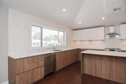 27 Fenway Dr, Framingham, MA 01701 - Photo 31