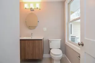 27 Fenway Dr, Framingham, MA 01701 - Photo 7