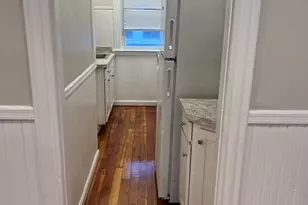 517 Cottage St, New Bedford, MA 02740 - Photo 5