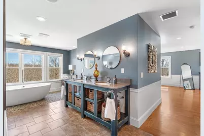 100 Bradley Street, Seekonk, MA 02771 - Photo 25