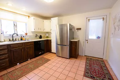 83 Williams St, North Adams, MA 01247 - Photo 5