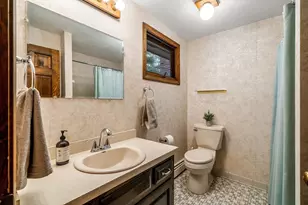 2 Garfield Ln W, Andover, MA 01810 - Photo 29