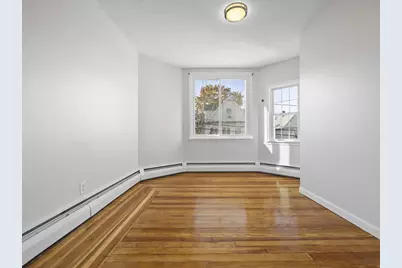 42 William St #1, Medford, MA 02155 - Photo 9