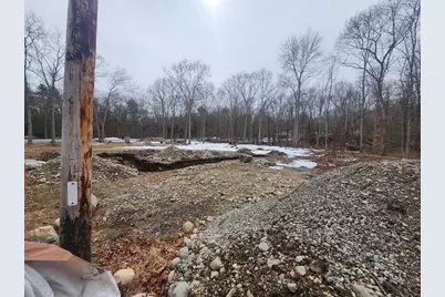 24 Danforth St, Rehoboth, MA 02532 - Photo 5