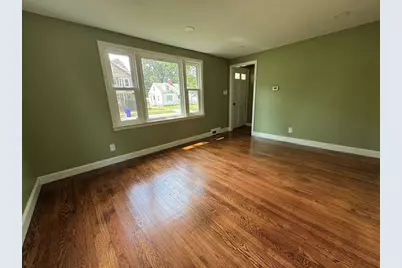 119 Powell Ave, Springfield, MA 01118 - Photo 7