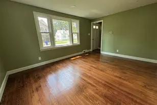 119 Powell Ave, Springfield, MA 01118 - Photo 7