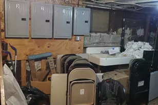 24 Derby St, Somerville, MA 02145 - Photo 39