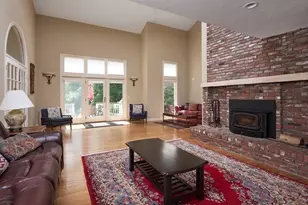 8 Kalamat Farms Cir, Shrewsbury, MA 01545 - Photo 5