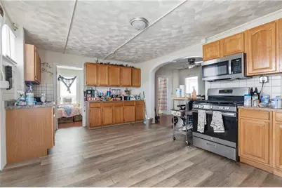 60 Rathbun St, Woonsocket, RI 02895 - Photo 7