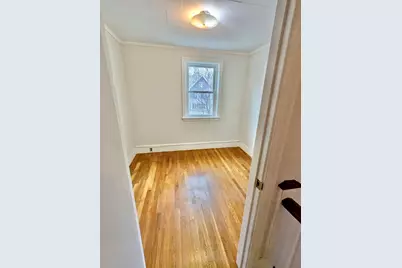 161 Webster St #2, Malden, MA 02148 - Photo 9