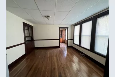 382 McGrath Hwy #1R, Somerville, MA 02143 - Photo 3