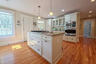 552 Main St, Barnstable, MA 02635 - Photo 13