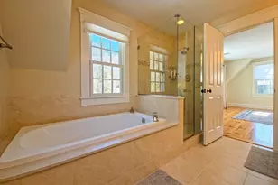 552 Main St, Barnstable, MA 02635 - Photo 27