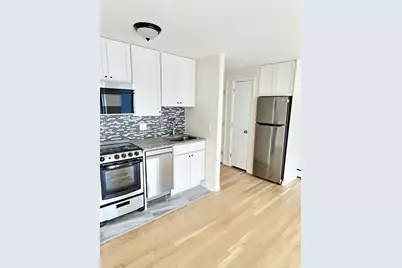 1039 Commonwealth Ave #34, Boston, MA 02215 - Photo 1