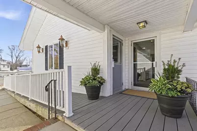 5 Wallace St #U4, Methuen, MA 01844 - Photo 3