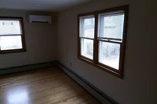 121 King Philip Rd, Worcester, MA 01606 - Photo 9