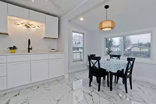 88 Woodmont St, Westfield, MA 01085 - Photo 3