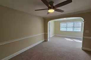 288 Pleasant St, Stoughton, MA 02072 - Photo 5