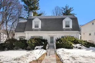 194 Parker, Newton, MA 02459 - Photo 1