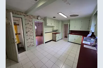 194 Parker, Newton, MA 02459 - Photo 7