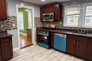 72 Allen St, Randolph, MA 02368 - Photo 9